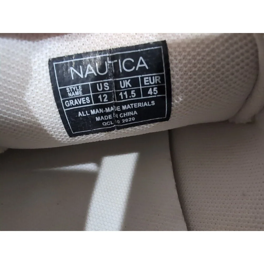 NAUTICA GRAVES WHITE LACE UP SNEAKERS MEN'S SIZE 12 GENTLY WORN   EUC